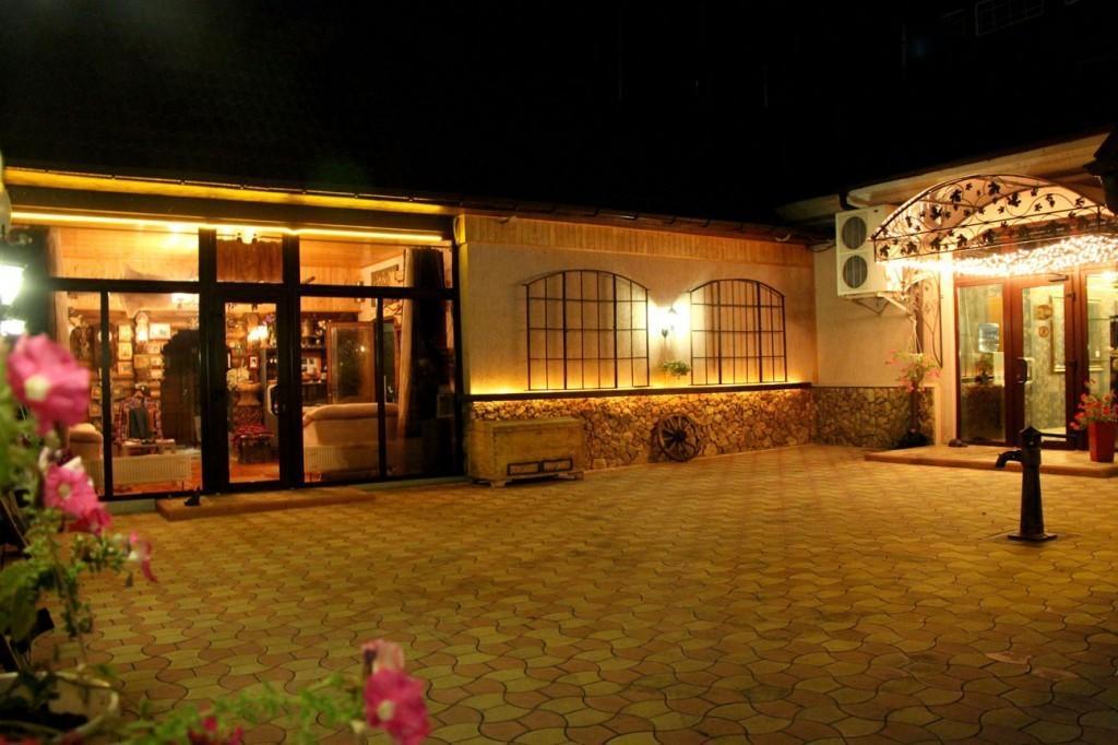 Hotel Style BESSARABIA Kiliya Buitenkant foto